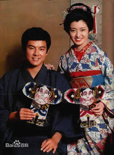 三浦友和(みうら ともかず、Miura Tomokazu)与山口百惠图片集生活照相册