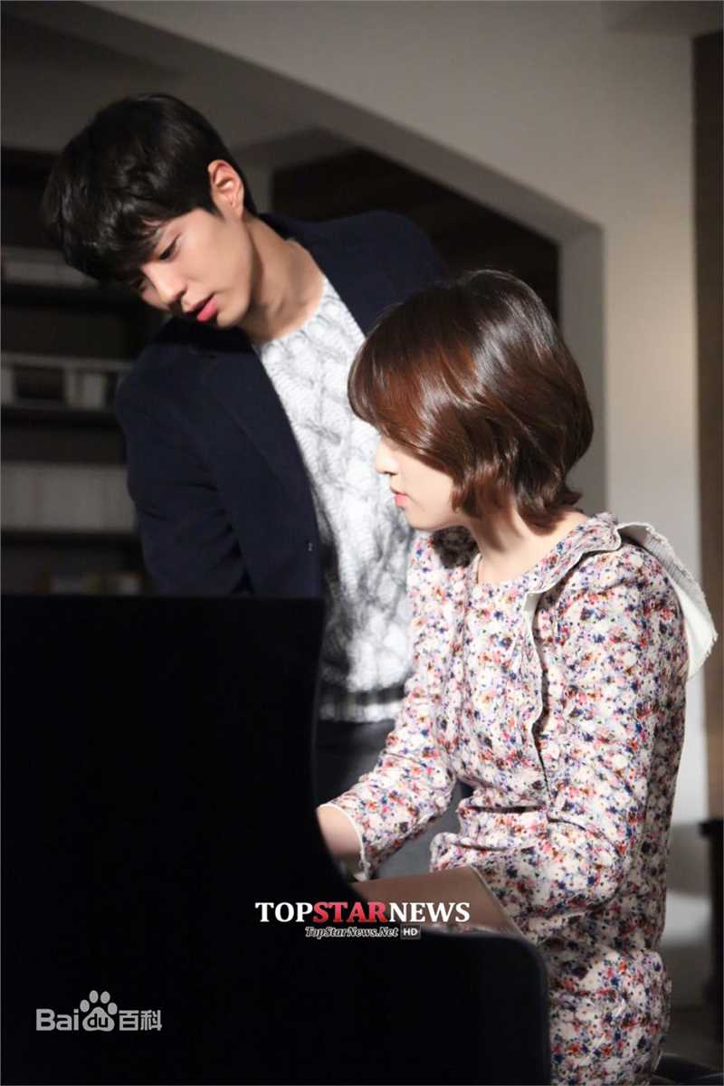 最全朴宝剑(|Park Bo Gum)在《明日如歌》中的相册