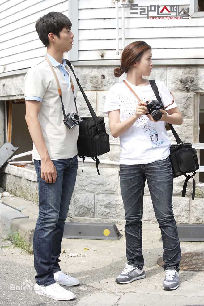 精选朴宝剑(|Park Bo Gum)在《静止照片》中的图册