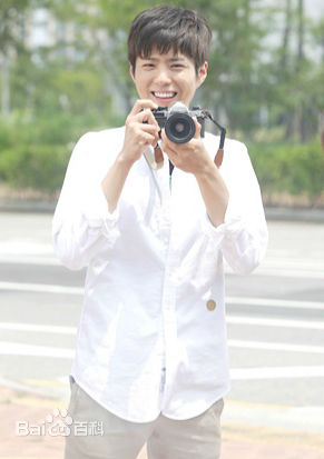 精选朴宝剑(|Park Bo Gum)在《静止照片》中的图册