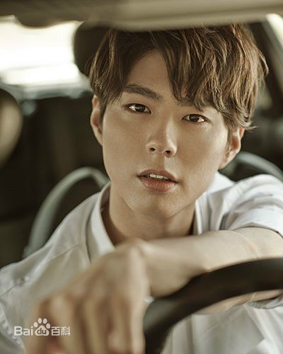 朴宝剑(|Park Bo Gum)杂志