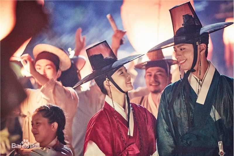 最全朴宝剑(|Park Bo Gum)在《云画的月光》中的壁纸