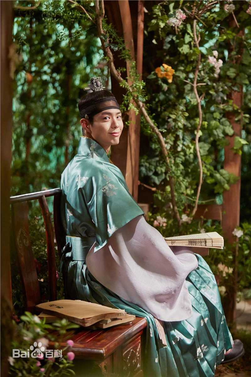 最全朴宝剑(|Park Bo Gum)在《云画的月光》中的壁纸