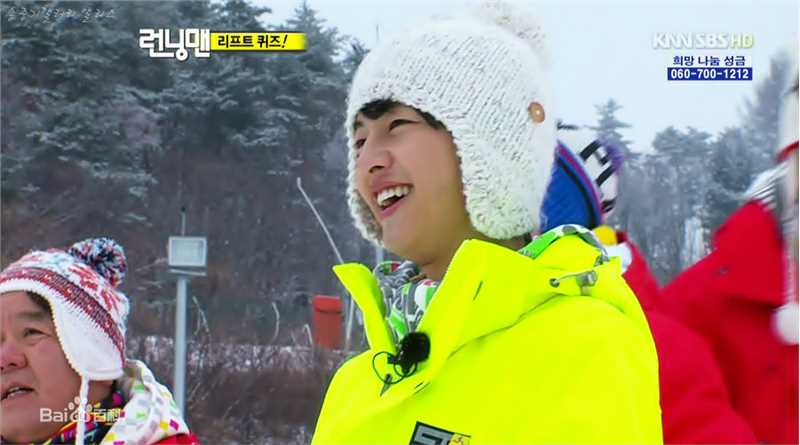 宋仲基(Song Joong Ki)综艺主持生活照