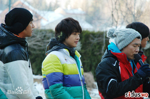 宋仲基(Song Joong Ki)综艺主持生活照