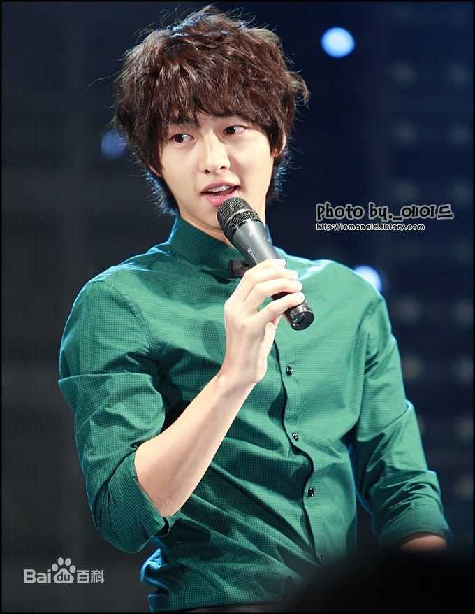 宋仲基(Song Joong Ki)综艺主持生活照