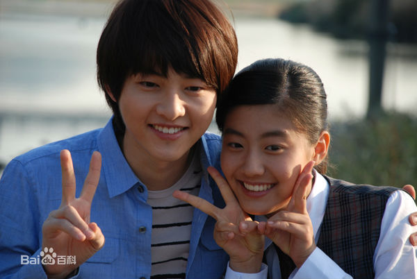 最全宋仲基(Song Joong Ki)在《圣诞节会下雪吗》(2009)中的壁纸