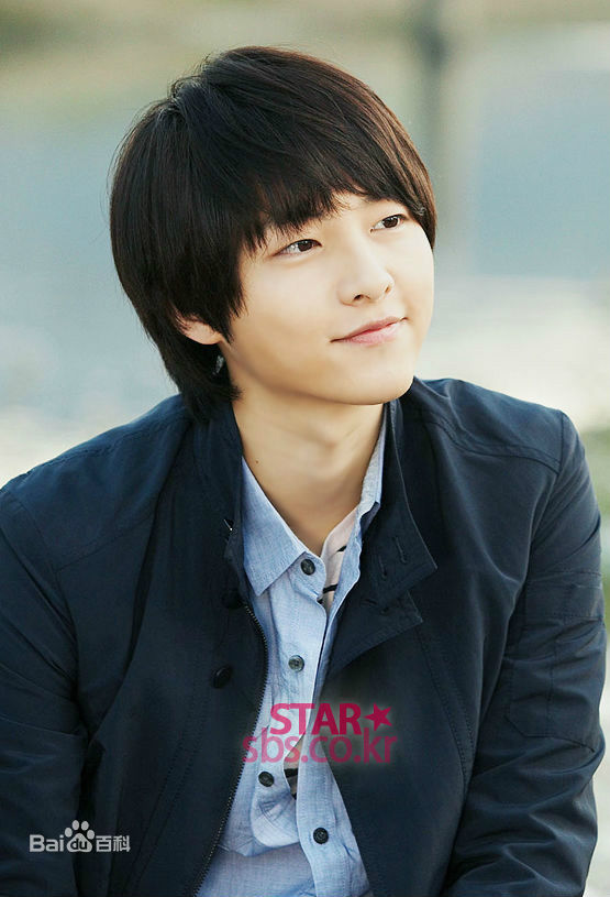 最全宋仲基(Song Joong Ki)在《圣诞节会下雪吗》(2009)中的壁纸