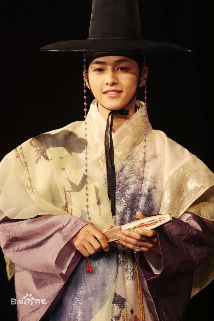 高清宋仲基(Song Joong Ki)在《成均馆绯闻》（2010）中的图集