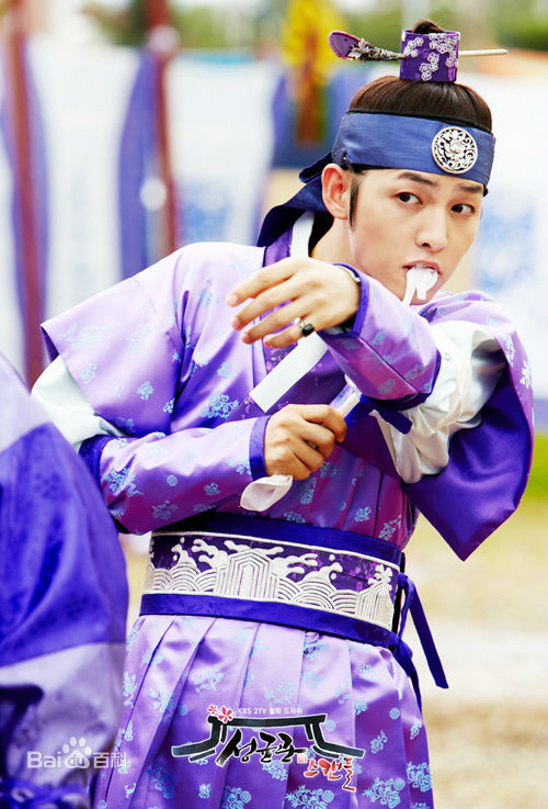 高清宋仲基(Song Joong Ki)在《成均馆绯闻》（2010）中的图集