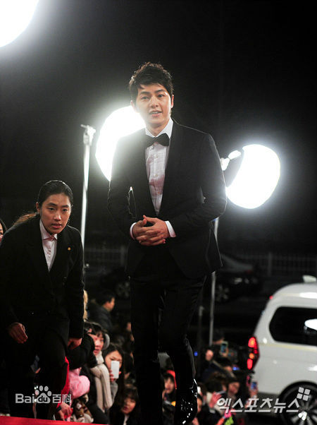 宋仲基(Song Joong Ki)KBS演技大赏（2012）性感图片图集