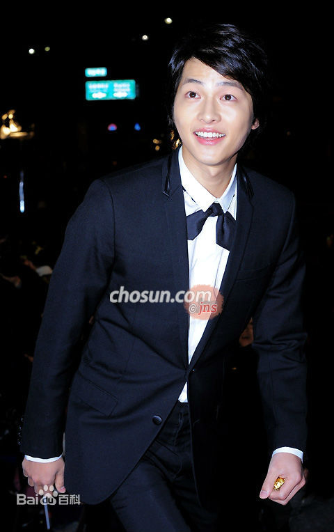 宋仲基(Song Joong Ki)第31届青龙电影节（2010）图片图册