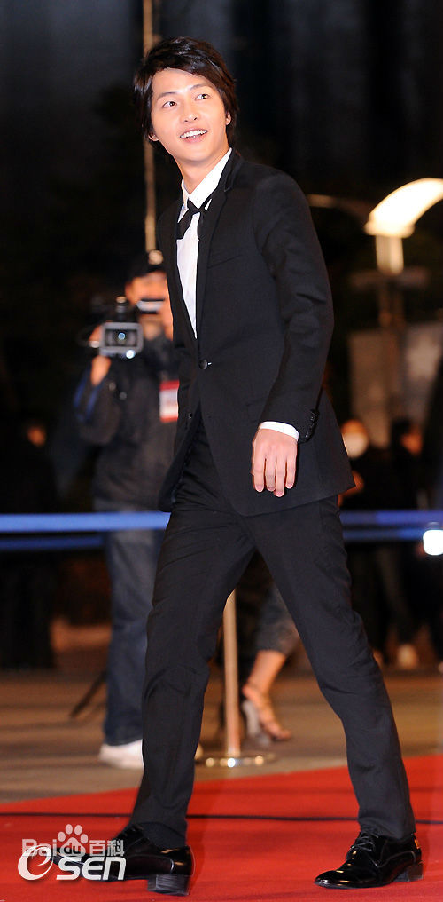 宋仲基(Song Joong Ki)第31届青龙电影节（2010）图片图册