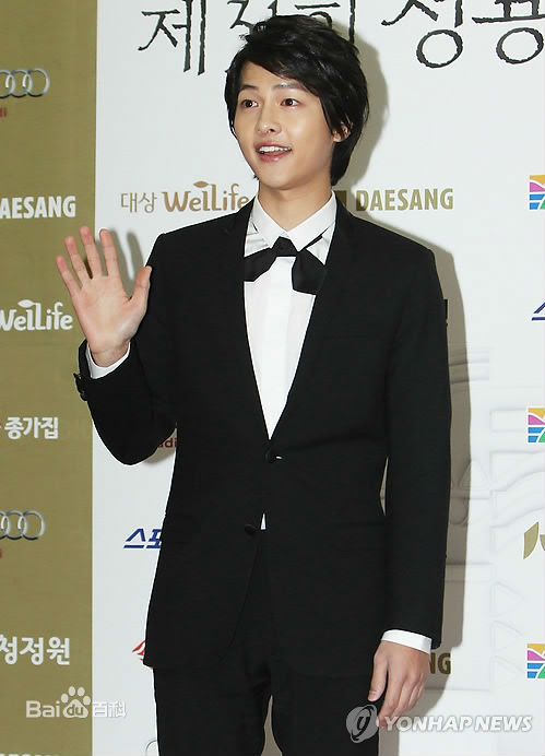 宋仲基(Song Joong Ki)第31届青龙电影节（2010）图片图册