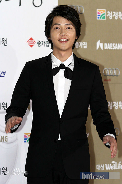 宋仲基(Song Joong Ki)第31届青龙电影节（2010）图片图册