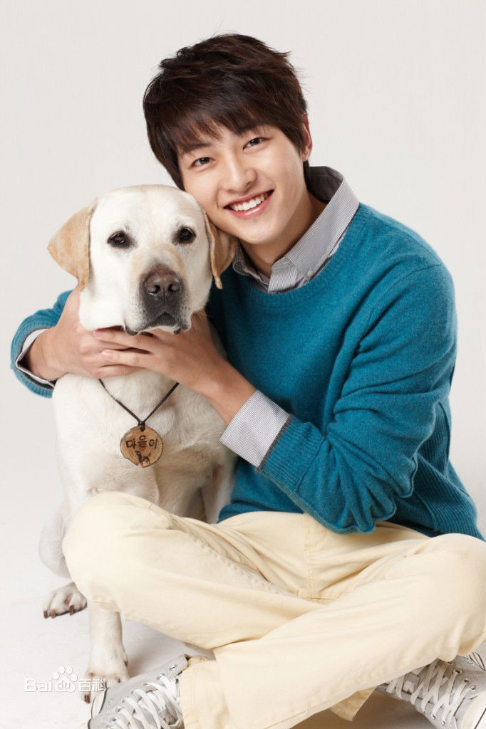 宋仲基(Song Joong Ki)越“剥”越有魅力的演员前后照片