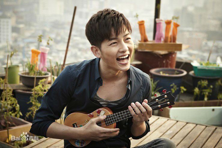 宋仲基(Song Joong Ki)越“剥”越有魅力的演员前后照片