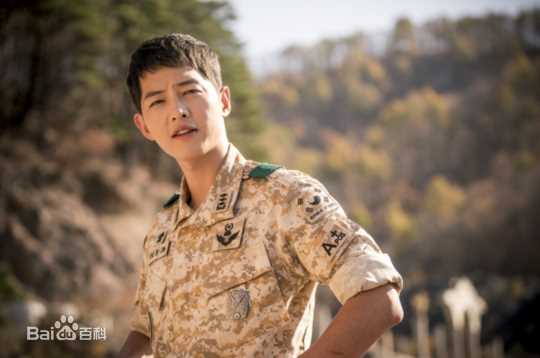 最优质宋仲基(Song Joong Ki)在《太阳的后裔》（2016）中的相册