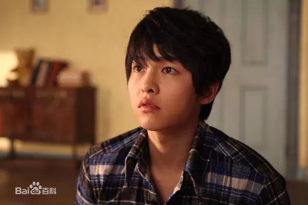 最新宋仲基(Song Joong Ki)在《狼少年》（2012）中的壁纸