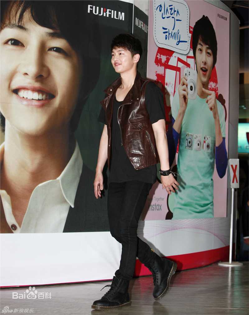 宋仲基(Song Joong Ki)宋钟基精彩图册