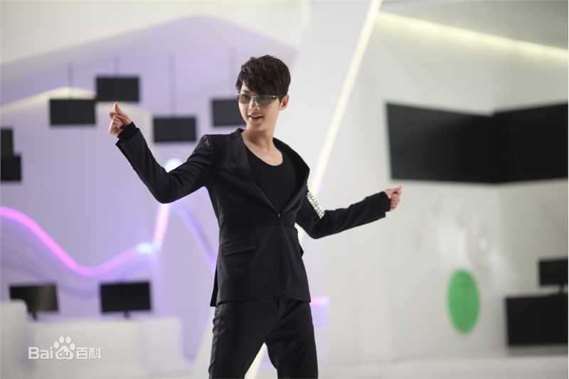 精选宋仲基(Song Joong Ki)精彩图册