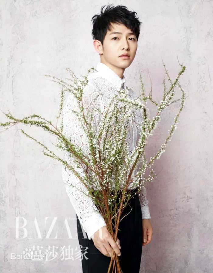宋仲基(Song Joong Ki)《BAZAAR》