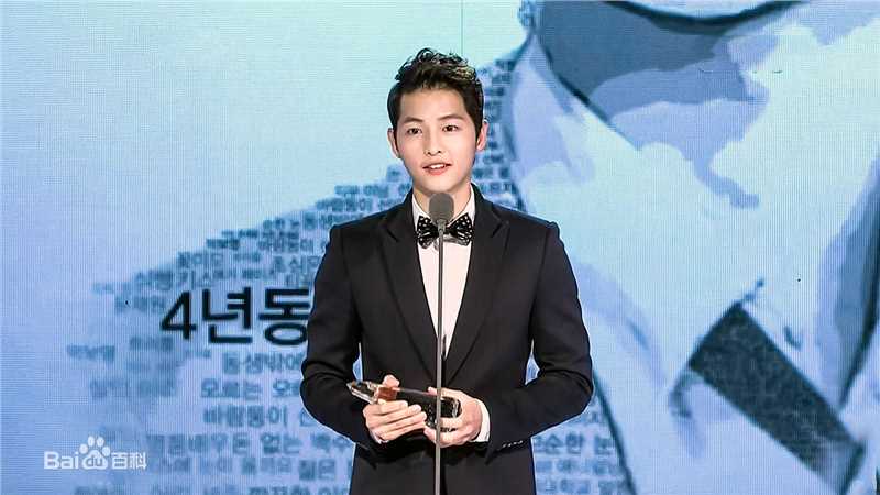 最全宋仲基(Song Joong Ki)在活动《Style Icon Awards》中的相册
