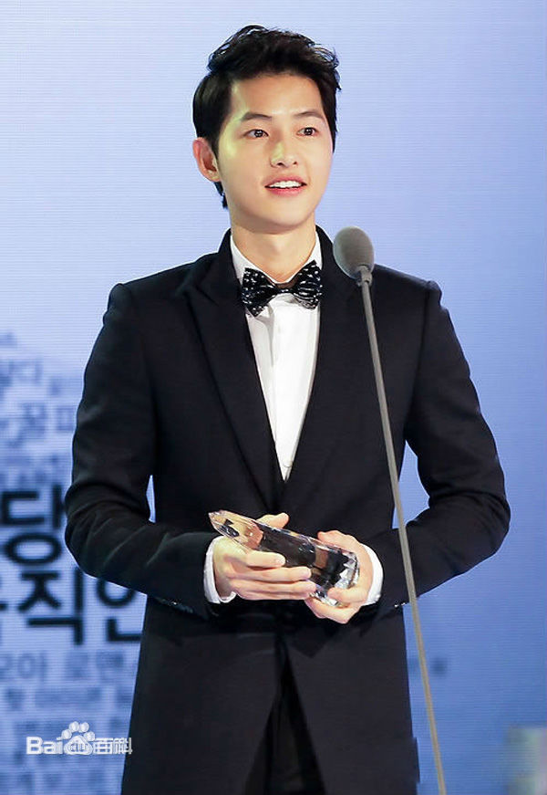 最全宋仲基(Song Joong Ki)在活动《Style Icon Awards》中的相册