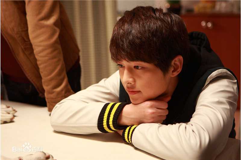 最全宋仲基(Song Joong Ki)精彩图册