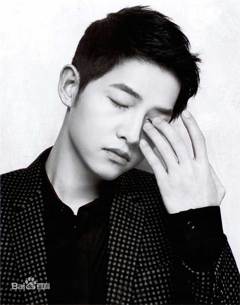 宋仲基(Song Joong Ki)《VOGUE》