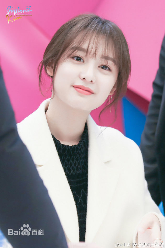 金智媛（本名）(/Kim Ji Won/キム·ジウォン)签名会素颜照壁纸