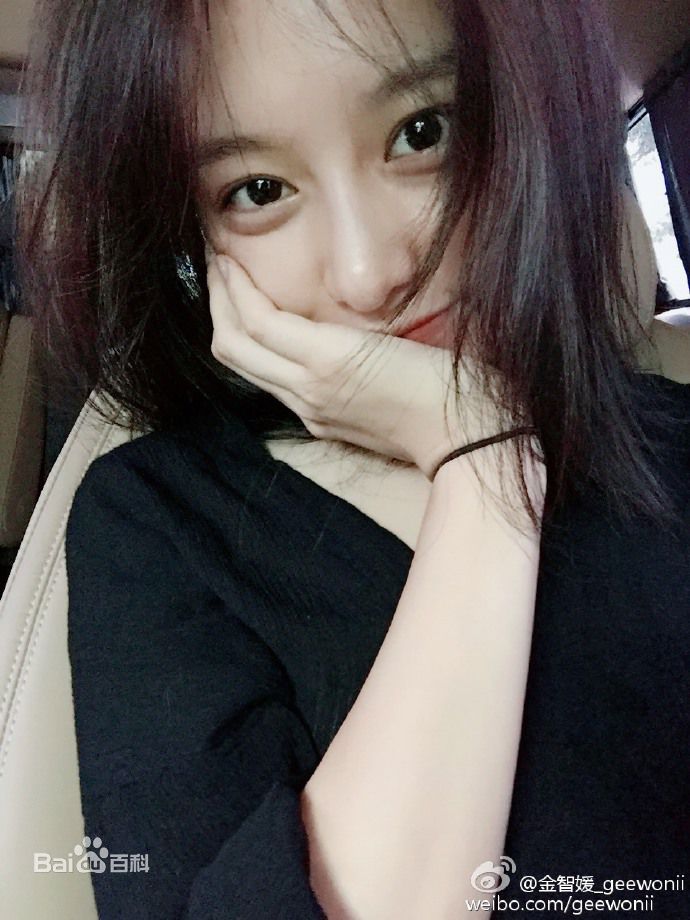 金智媛（本名）(/Kim Ji Won/キム·ジウォン)SNS壁纸壁纸