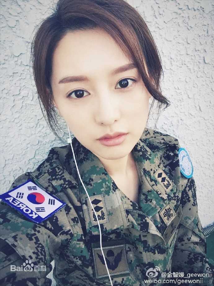 金智媛（本名）(/Kim Ji Won/キム·ジウォン)SNS壁纸壁纸