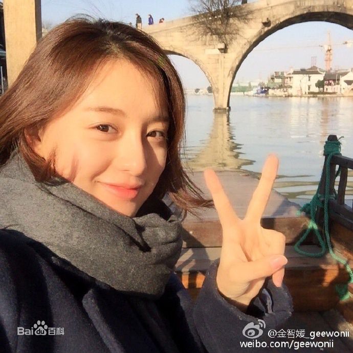 金智媛（本名）(/Kim Ji Won/キム·ジウォン)SNS壁纸壁纸