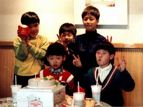 赵寅成(Zo In Sung)成长岁月图册