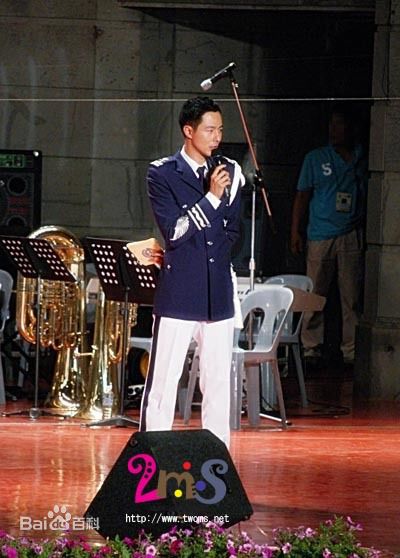 赵寅成(Zo In Sung)当兵时期图片图册