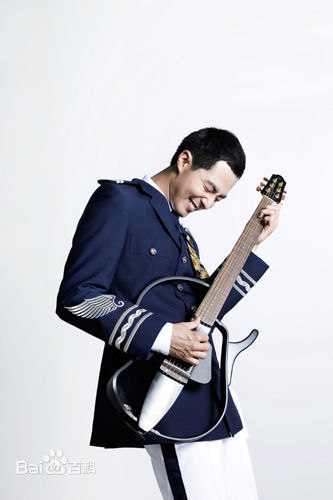 赵寅成(Zo In Sung)当兵时期图片图册