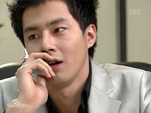 高清赵寅成(Zo In Sung)在《巴厘岛的故事》（2004）中的图册