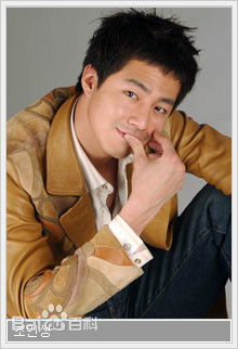 高清赵寅成(Zo In Sung)在《巴厘岛的故事》（2004）中的图册