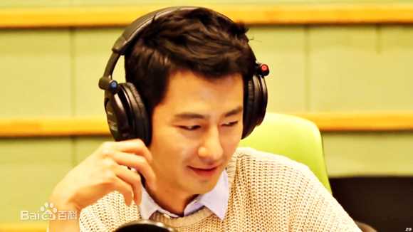 高清赵寅成(Zo In Sung)在《Music show》（2013）中的图集