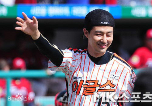 赵寅成(Zo In Sung)社会活动壁纸壁纸