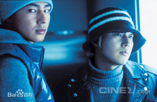 最全赵寅成(Zo In Sung)在《人民公厕》（2002）中的壁纸