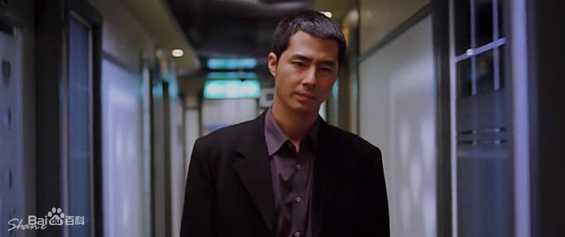 最新赵寅成(Zo In Sung)在《卑劣的街头》（2006）中的壁纸