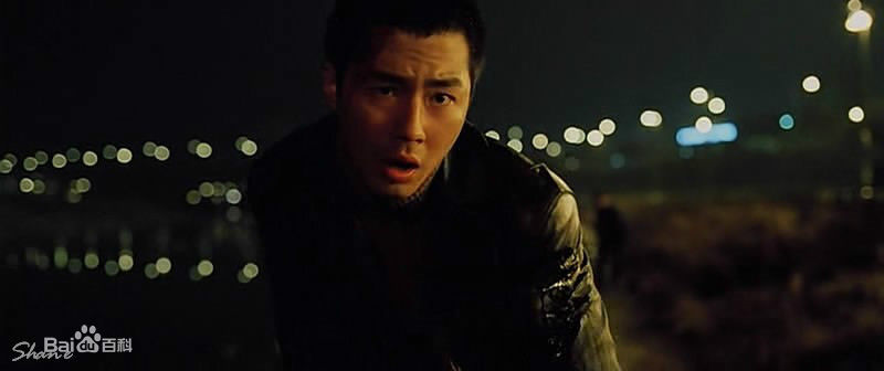 最新赵寅成(Zo In Sung)在《卑劣的街头》（2006）中的壁纸