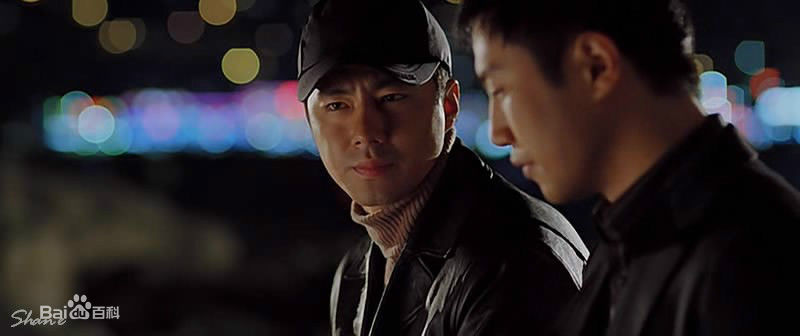 最新赵寅成(Zo In Sung)在《卑劣的街头》（2006）中的壁纸