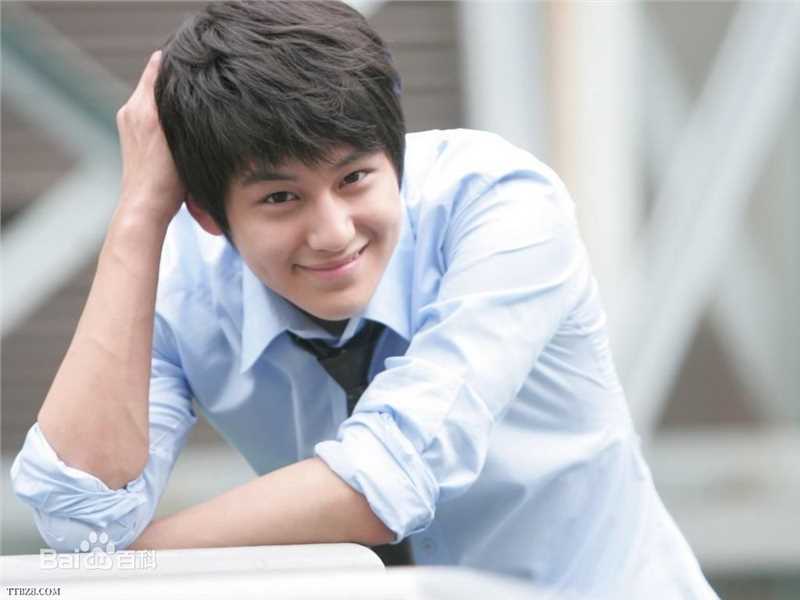 最全金范(キム ボム)素颜照