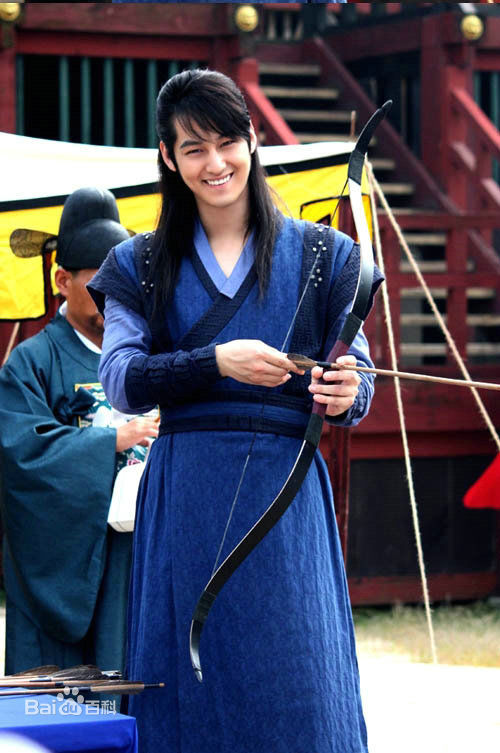 金范(キム ボム)影视形象生活照相册