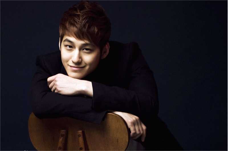 高清金范(キム ボム)图片