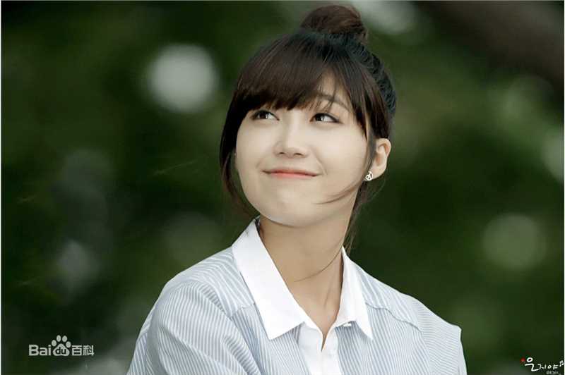 郑恩地(Jung Eun Ji)Trot恋人生活照相册