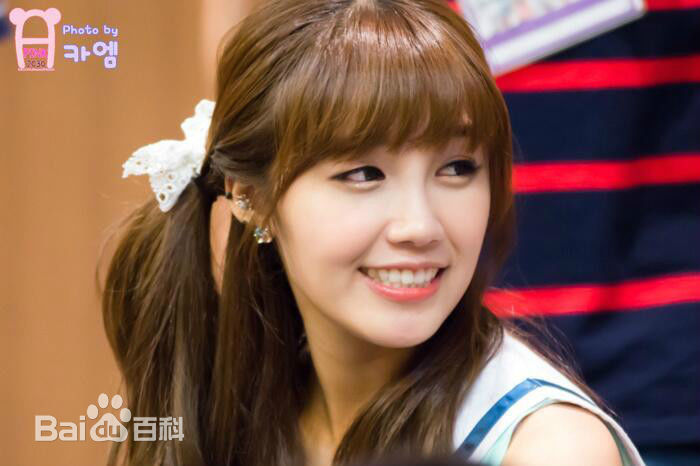 郑恩地(Jung Eun Ji)演出活动前后照片